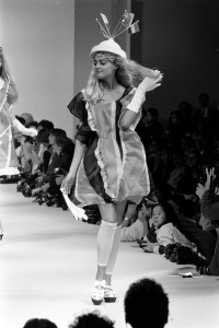 A look from Vivienne Westwood Spring 1986 Ready to Wear Runway Show.