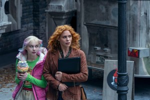 Wednesday. (L to R) Emma Myers as Enid Sinclair, Billie Piper as Isadora Capri in episode 203 of Wednesday. Cr. Jonathan Hession/Netflix © 2025