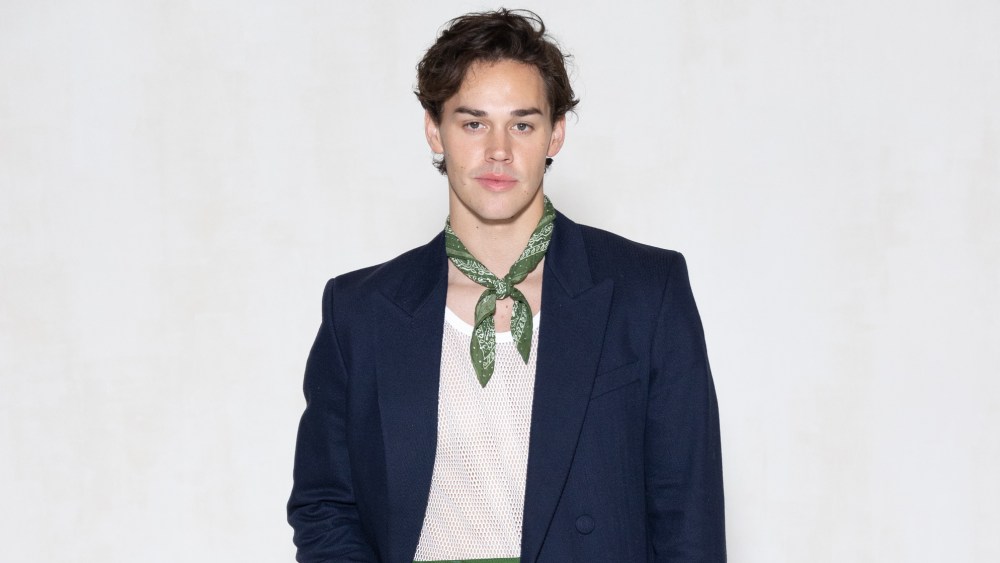Noah Beck TikTok AMI Alexandre Mattiussi Menswear Fall-Winter 2023-2024 show as part of Paris Fashion Week  on January 19, 2023 in Paris, France. (Photo by Marc Piasecki/WireImage)
