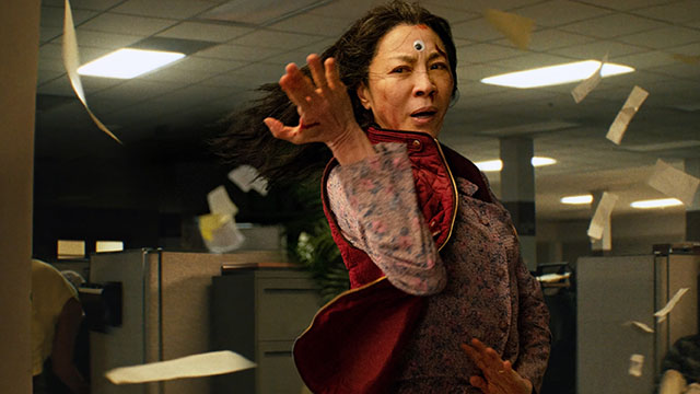 EVERYTHING EVERYWHERE ALL AT ONCE, Michelle Yeoh, 2022. ph: David Bornfriend /© A24 / Courtesy Everett Collection