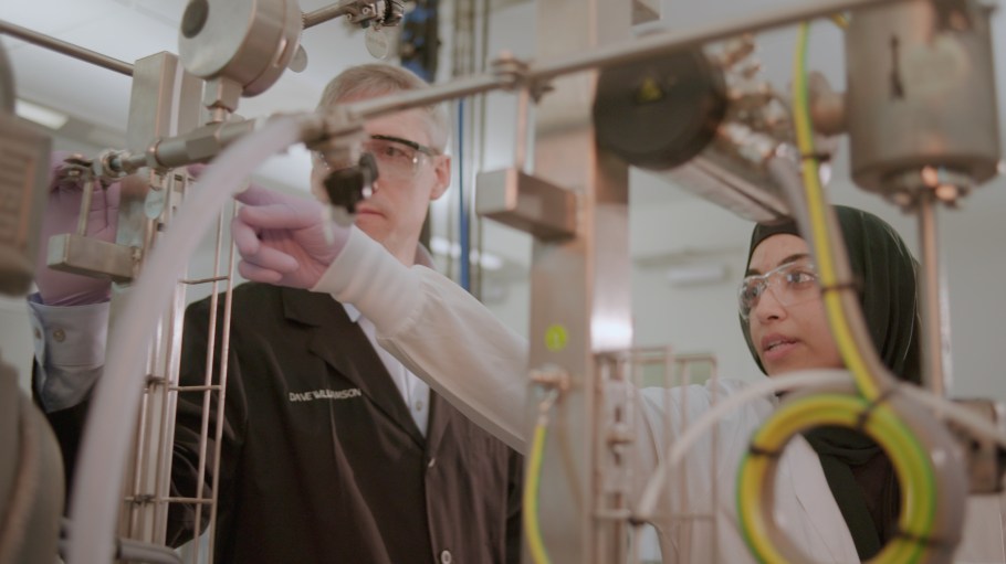 Modern Meadow chemists working on bio-materials.
