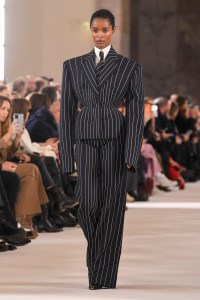 Schiaparelli Couture Spring 2023