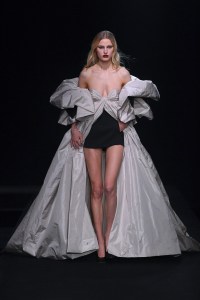 Valentino Couture Spring 2023