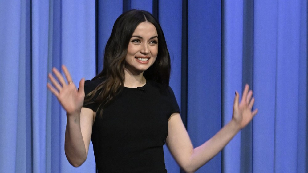 THE TONIGHT SHOW STARRING JIMMY FALLON -- Episode 1769 -- Pictured: Actress Ana de Armas arrives on Tuesday, January 3, 2023 -- (Photo by: Todd Owyoung/NBC via Getty Images)