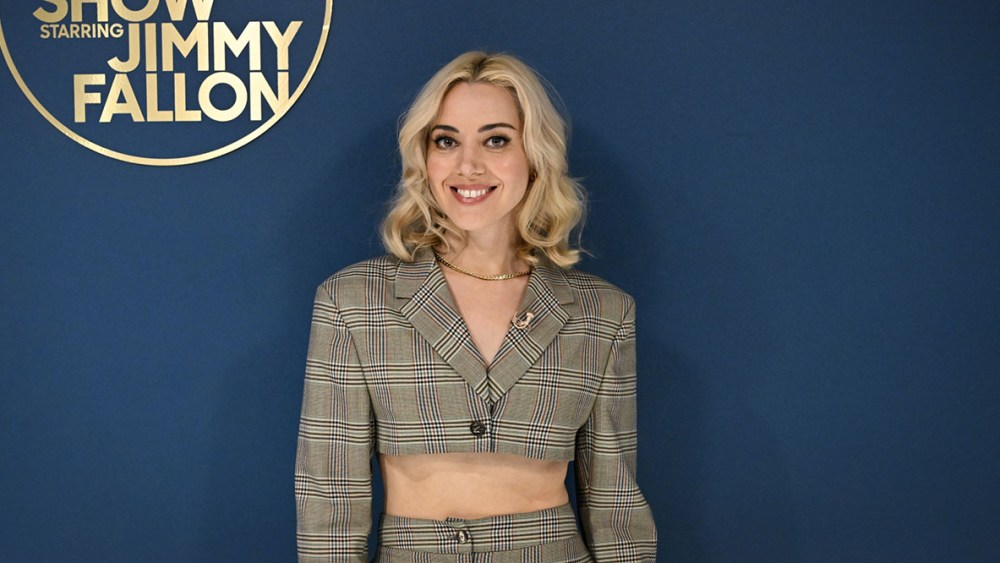 crop top suit, plaid, THE TONIGHT SHOW STARRING JIMMY FALLON -- Episode 1778 -- Pictured: Actress Aubrey Plaza poses backstage on Monday, January 16, 2023 -- (Photo by: Todd Owyoung/NBC via Getty Images)