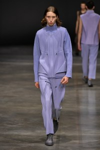 Homme Plissé Issey Miyake Men's Fall 2023