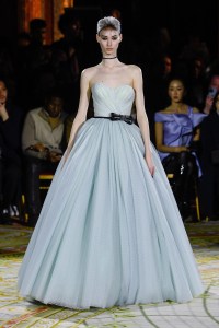 Viktor & Rolf Couture Spring 2023