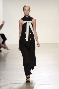A look from the Proenza Schouler spring 2016 show.