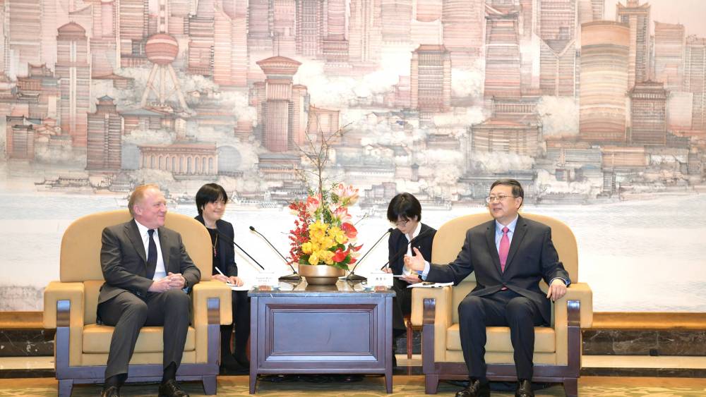 François-Henri Pinault, chairman and CEO of Kering met with Shanghai Party Secretary Jining Chen on Wednesday.