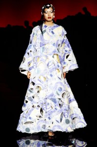 A look from the Paco Rabanne fall 1999 show.
