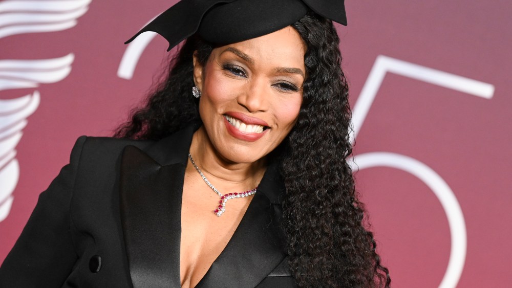 Angela Bassett at the 25th Costume Designers Guild Awards held at the Fairmont Century Plaza on February 27, 2023 in Los Angeles, California.