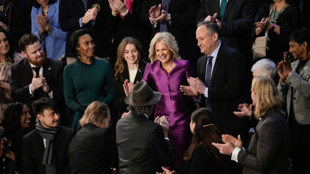 WASHINGTON, DC - FEBRUARY 07: First Lady Jill Biden arrives to the House Chamber for U.S. President Joe Biden's State of the Union address in the U.S. Capitol on February 07, 2023 in Washington, DC. The speech marks Biden's first address to the new Republican-controlled House. (Photo by Drew Angerer/Getty Images)