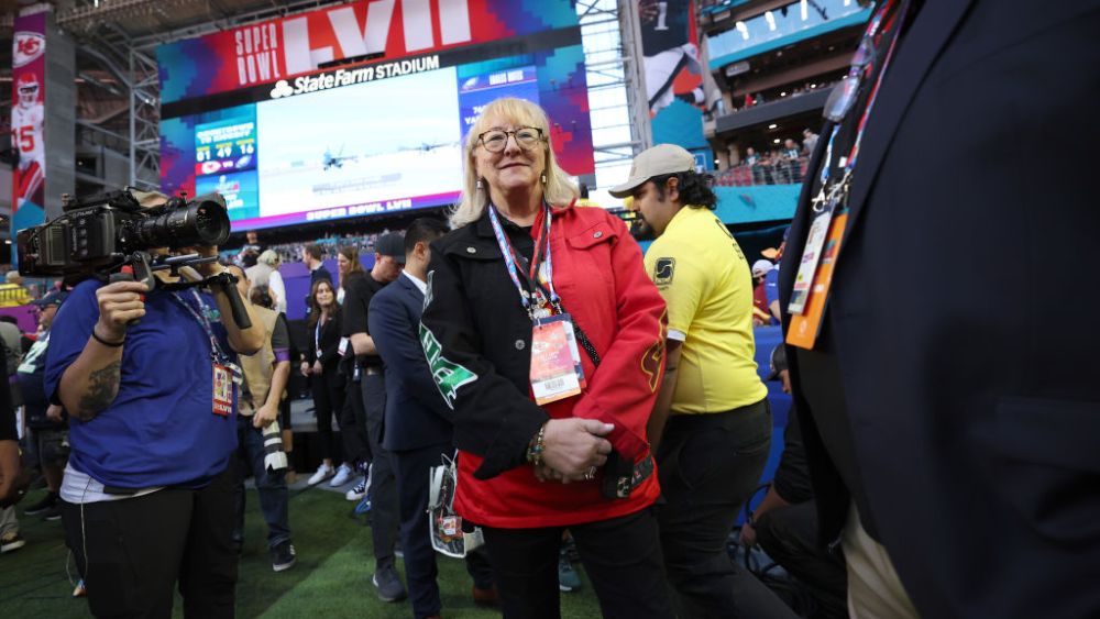 GLENDALE, ARIZONA - FEBRUARY 12: Donna Kelce, mother of Travis Kelce #87 of the Kansas City Chiefs and Jason Kelce #62 of the Philadelphia Eagles, looks on from the sideline before Super Bowl LVII between the Kansas City Chiefs and the Philadelphia Eagles at State Farm Stadium on February 12, 2023 in Glendale, Arizona. (Photo by Gregory Shamus/Getty Images)