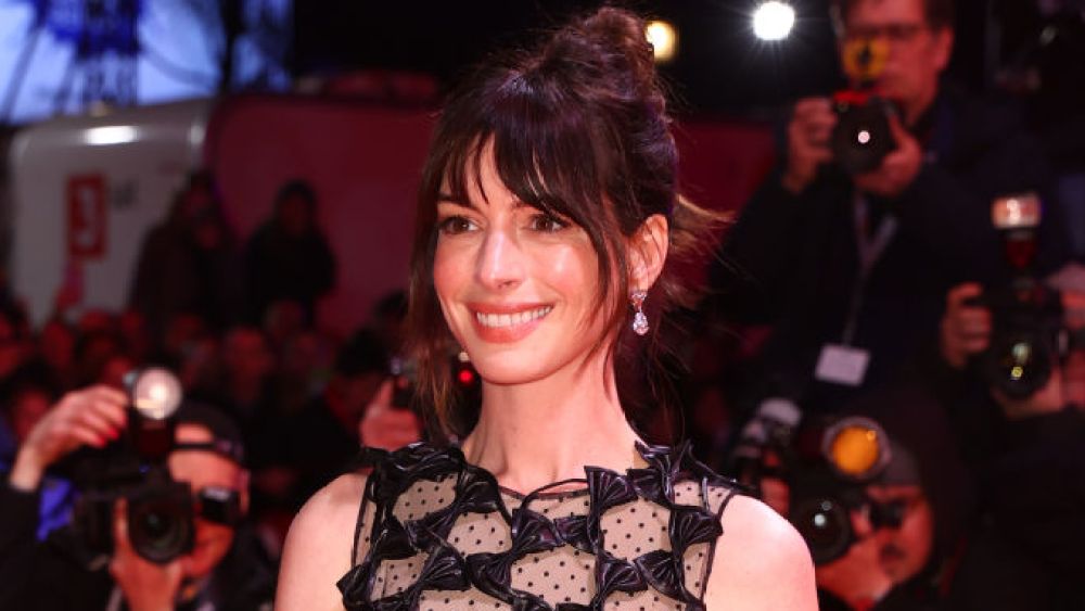 Anne Hathaway