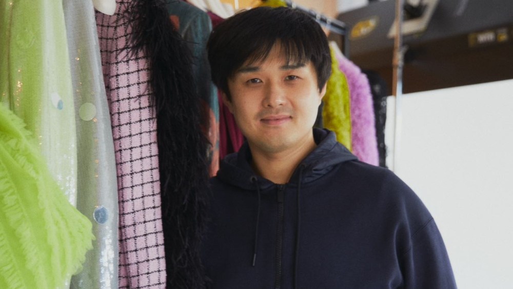 Huishan Zhang