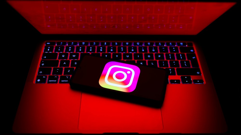 Instagram logo