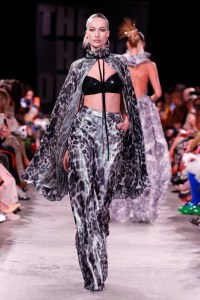 Naeem Khan RTW Fall 2023