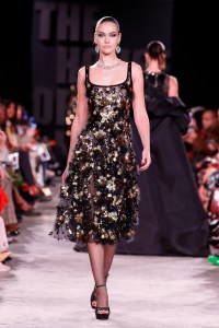 Naeem Khan RTW Fall 2023