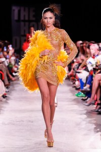 Naeem Khan RTW Fall 2023