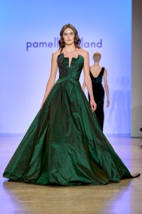 Pamella Roland RTW Fall 2023
