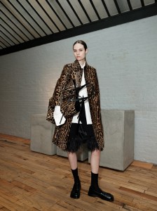 A look from the Proenza Schouler pre-fall 2022 collection.