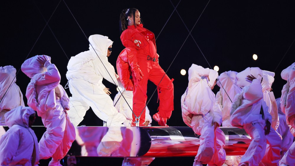 Rihanna Has Trend Chasers Seeing Red After Super Bowl Smash