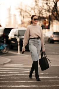 TAW: NYFW RTW Fall 2023Street style at New York Fashion Week RTW Fall 2023