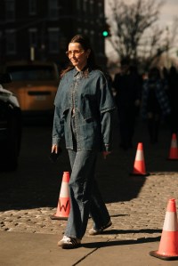 TAW: NYFW RTW Fall 2023Street style at New York Fashion Week RTW Fall 2023