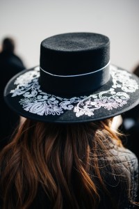 Street style at Paris Fashion Week Fall 2023
