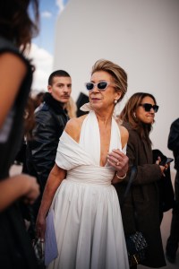 Street style at Paris Fashion Week Fall 2023