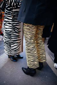 Street style at Paris Fashion Week Fall 2023