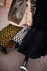 Street style at Paris Fashion Week Fall 2023