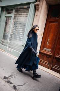 Street style at Paris Fashion Week Fall 2023