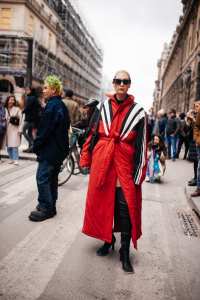 Street style at Paris Fashion Week Fall 2023
