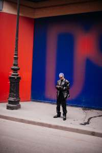Street style at Paris Fashion Week Fall 2023