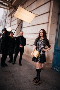 Street style at Paris Fashion Week Fall 2023