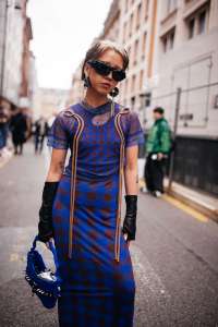 Street style at Paris Fashion Week Fall 2023