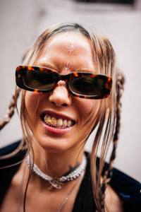 Street style at Paris Fashion Week Fall 2023