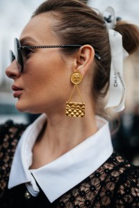 Street style at Paris Fashion Week Fall 2023