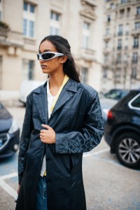Street style at Paris Fashion Week Fall 2023