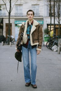 Street style at Paris Fashion Week Fall 2023