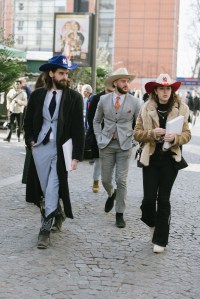 Street style at Paris Fashion Week Fall 2023