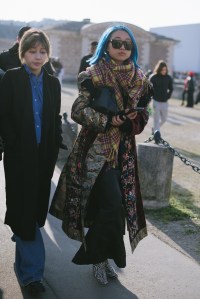 Street style at Paris Fashion Week Fall 2023