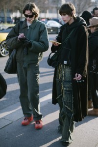 Street style at Paris Fashion Week Fall 2023