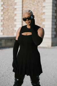 Street style at Paris Fashion Week Fall 2023
