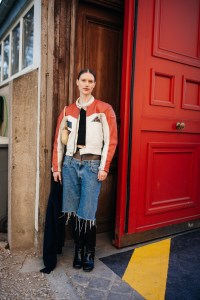 Street style at Paris Fashion Week Fall 2023