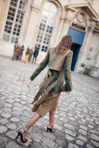 Street style at Paris Fashion Week Fall 2023