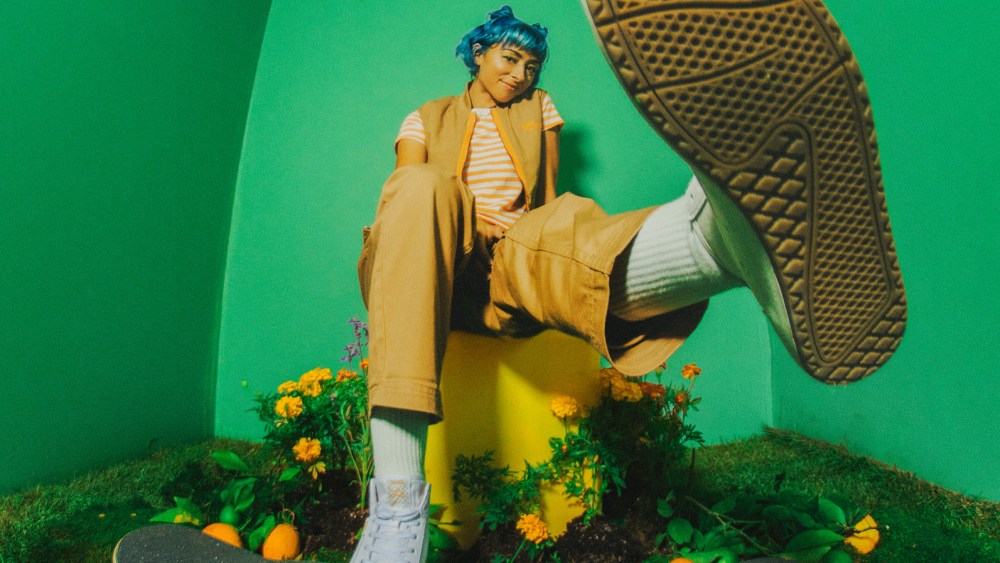 model blue hair vans sneakers skate board green room
