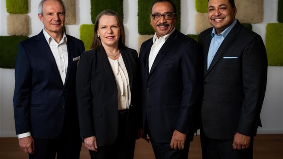 Left to right: Thomas Bucher, Heike van de Kerkhof, Rohit Aggarwal of Archroma, Sameer Singla.