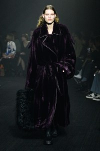 Burberry RTW Fall 2023